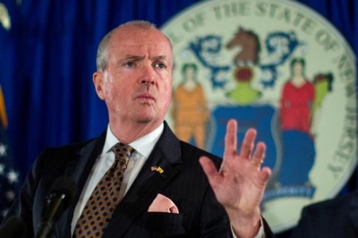 New Jersey Governor Signs Law Aimed At Protecting Poor From Pollution