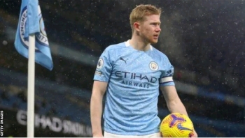 Kelvin de Bruyne: Manchester city midfielder out for four to six weeks