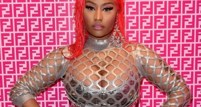 NICKI MINAJ GIVES FIRST GLIMPSE OF HER BABY BOY