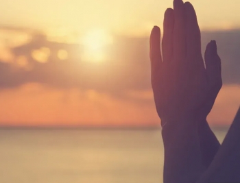 Have you prayed this afternoon? Say these prayers for Gods' grace and constant faith in him